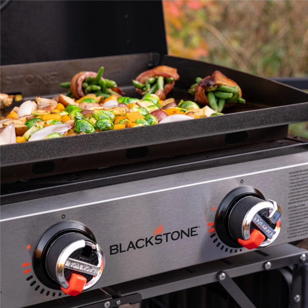 Blackstone  22inch Tabletop Griddle with Hood