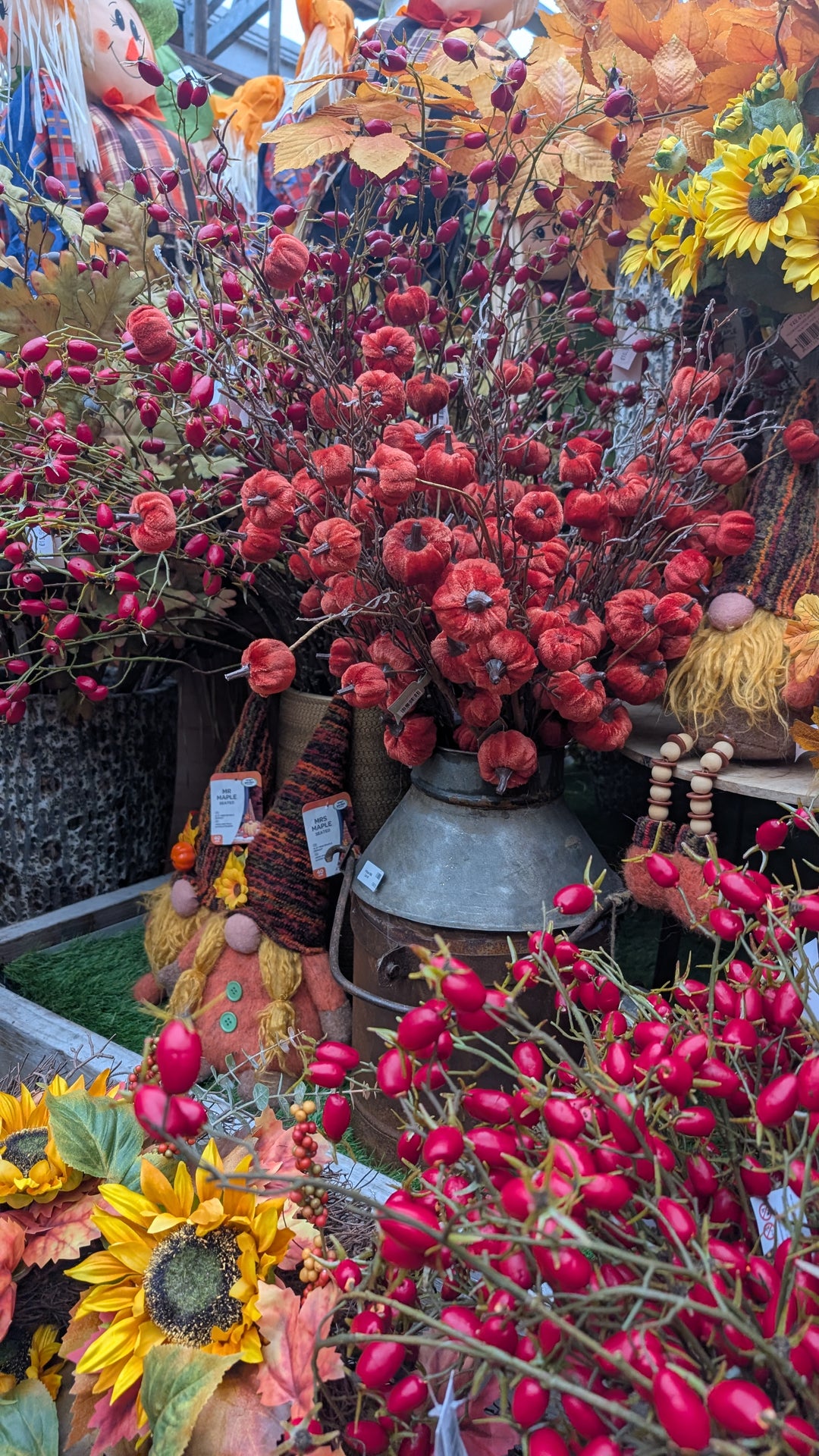 Velvet Pumpkin Spray 74cm Rust