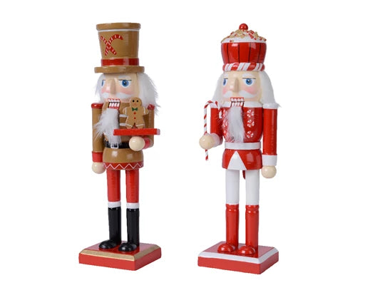 Nutcracker schima wood ginger bread cupcake