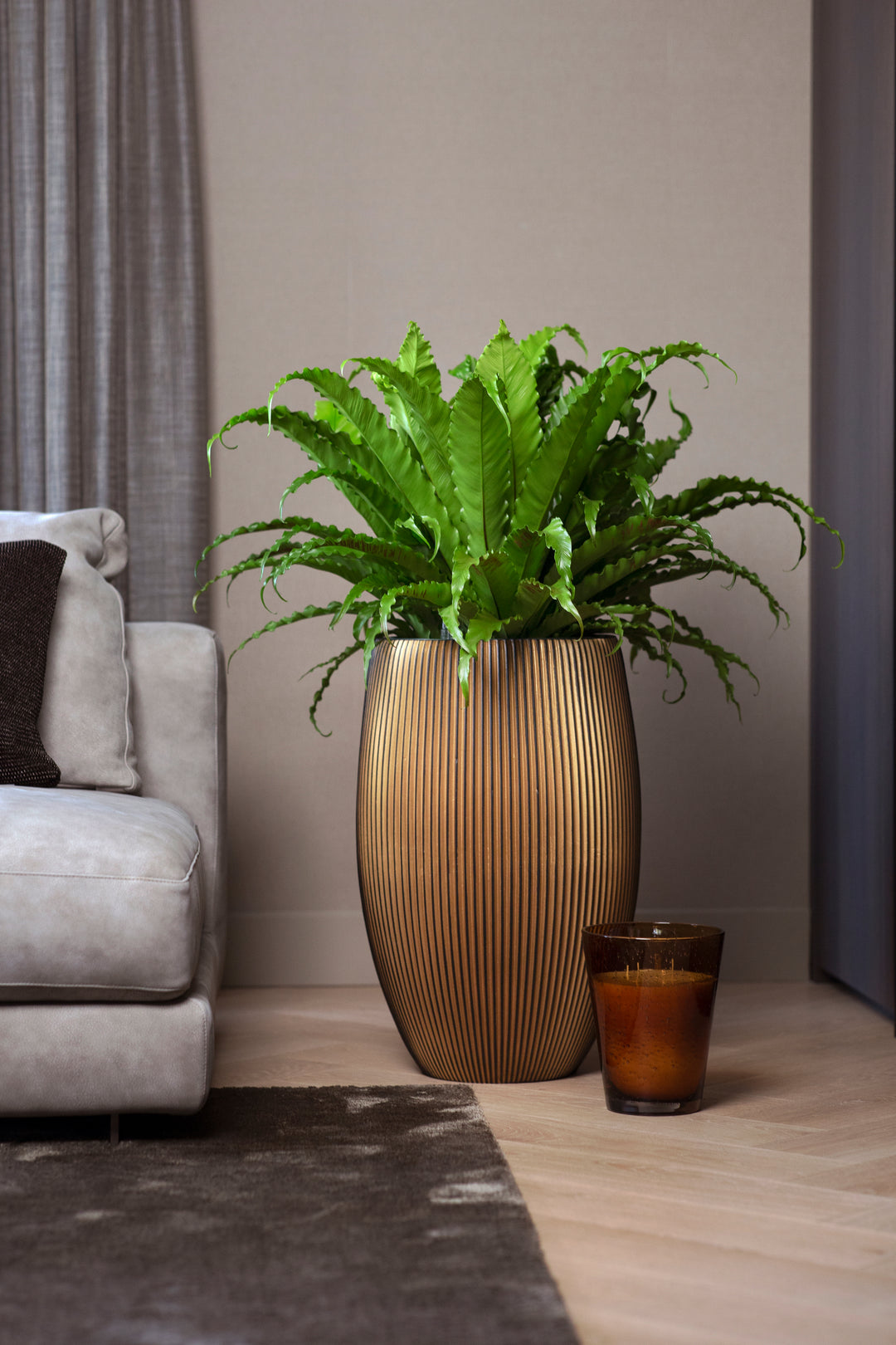 Vase Elegant Deluxe Groove Pot Ø40cm H61cm Black Gold