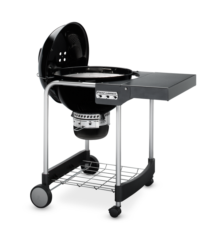 Weber Performer grill with the lid oepn