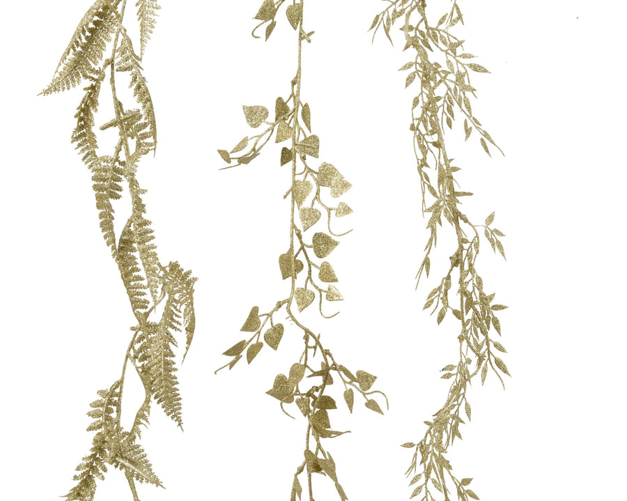 Gold plastic Christmas garland, 1.8m long