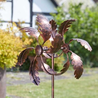Oak Leaf Wind Spinner - Garden Ornaments - Windyridge Garden Centre