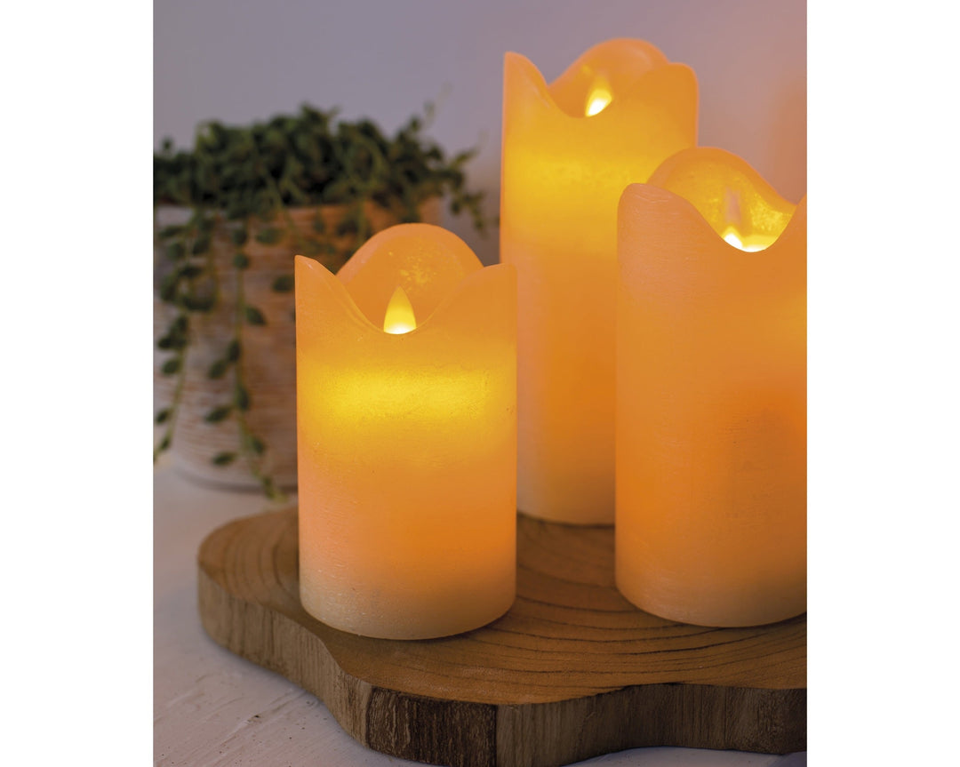 Led Waving Candle Wax Bo Indoor Dia7.50-H15.00Cm-1L - Christmas Lights - Windyridge Garden Centre