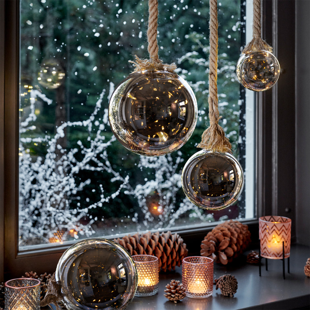 Micro LED ball steady Battery-operated indoor smokey/classic warm D.14cm