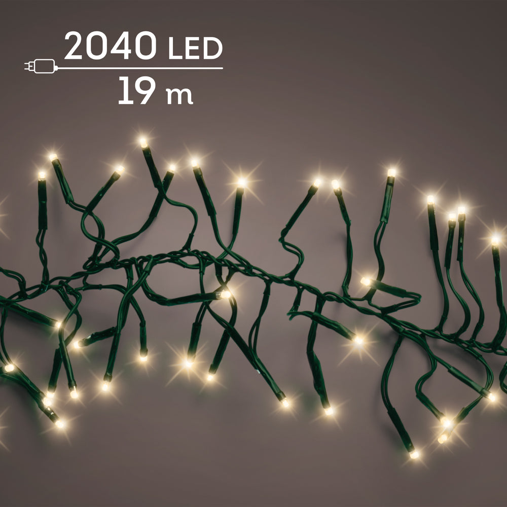 LED cluster Christmas tree lights, 19m plug-in string, alternate view