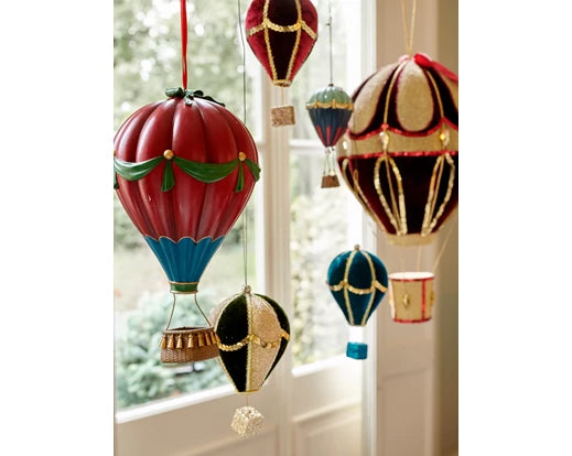 Balloon polyresin balloon  red/white L.17cm x W.17cm x H.25.5cm
D.17cm