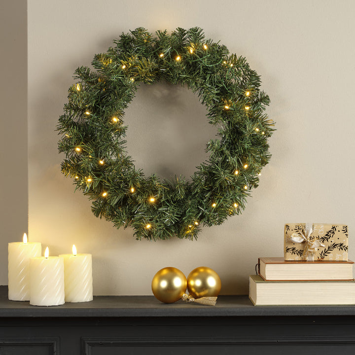 Imperial wreath LED Battery-operated indoor and outdoor green/warm white D.50cm x H.13cm