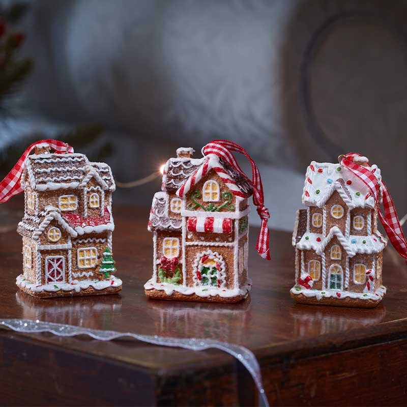 Gingerbread TownHouse Pendant, Mixed Case