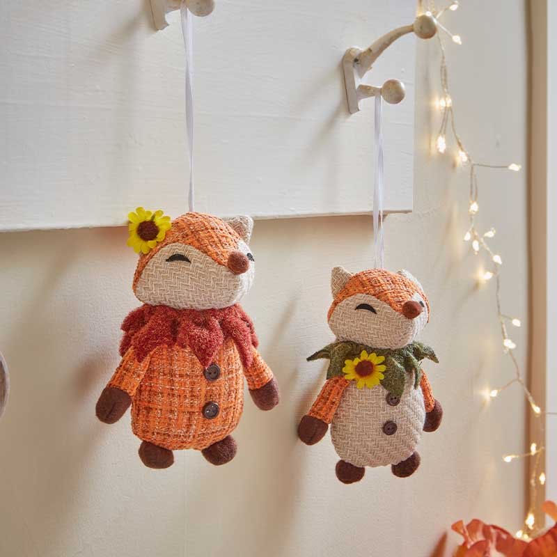 Mr & Mrs Fox - Pendant, Mixed Case