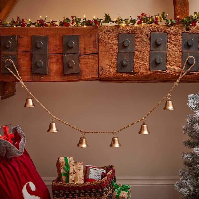 1.5m Vintage Bell Garland