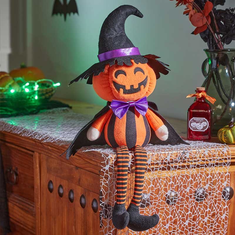 Pumpkin Witch, Dangly Legs