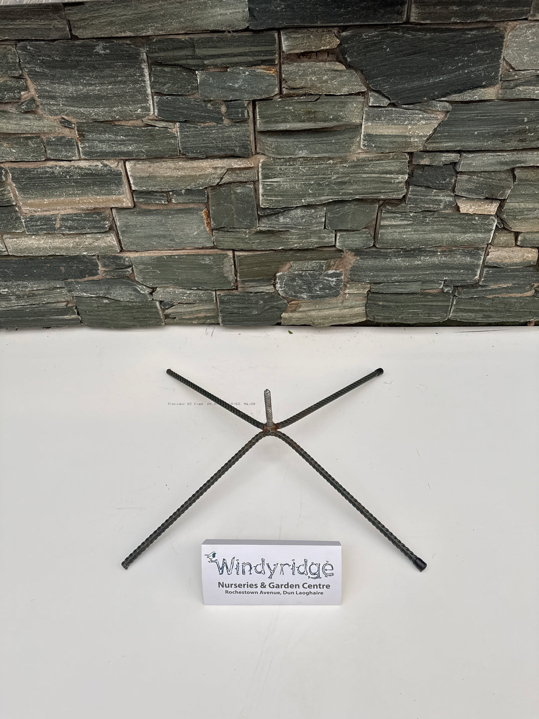 Christmas tree small screw-in stand