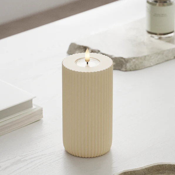 Cream Stripe Candle 10 x 15 cm