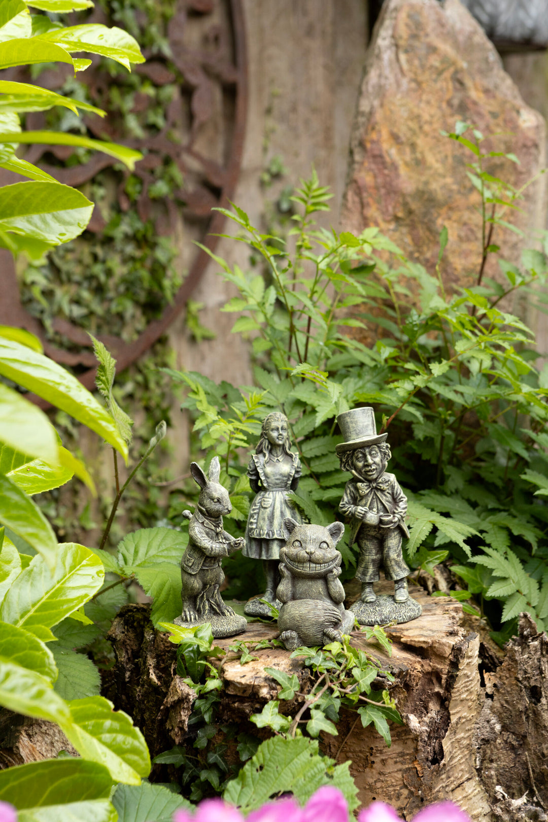 Mini Wonderland Characters