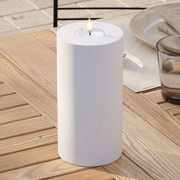 White Outdoor LED Candle 10 x 20 cm