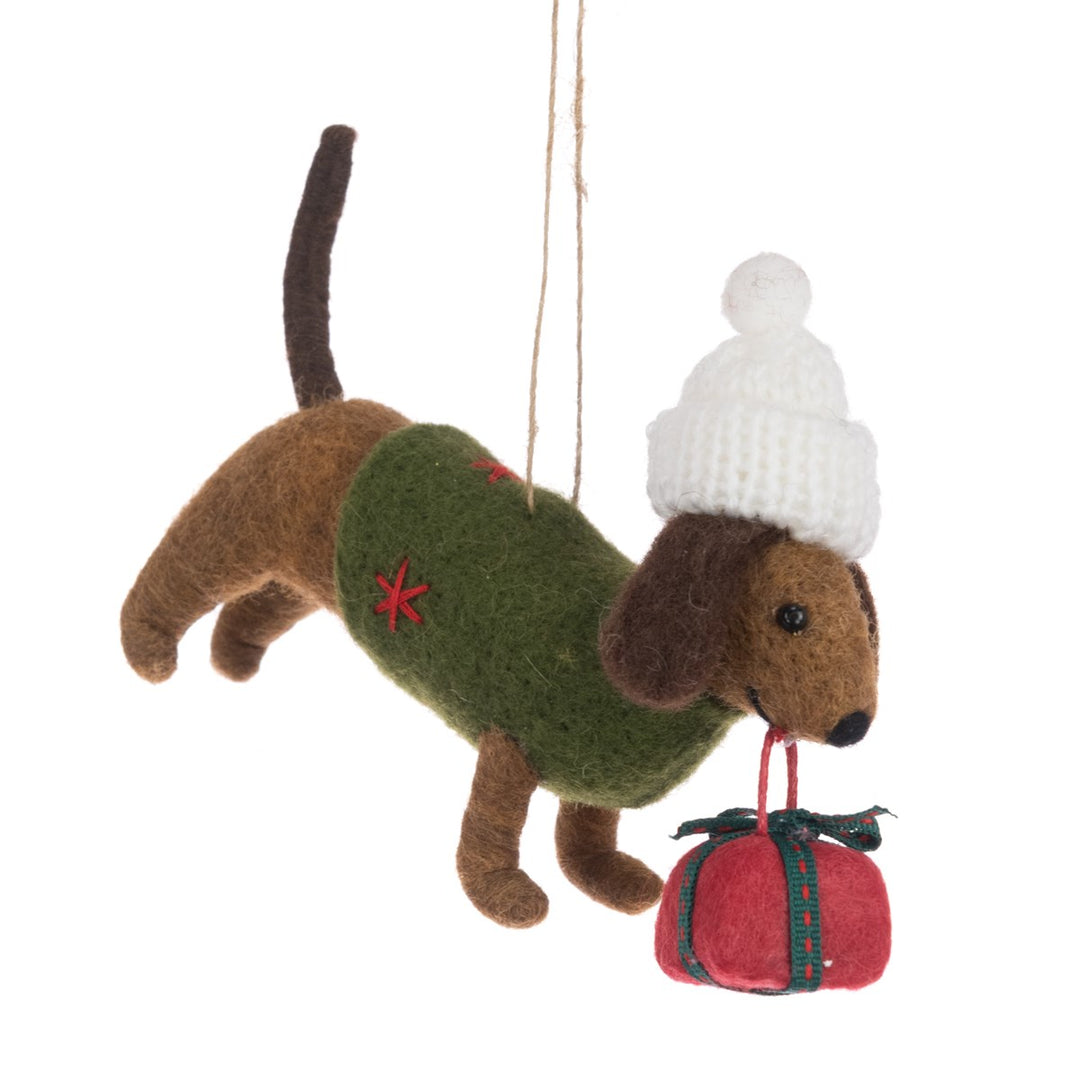 FELT Dachshund Hanger 9cm