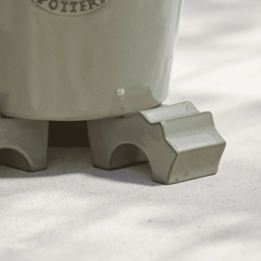 Pk 3 Lg Mint Green Glazed Feet - Pots - Windyridge Garden Centre