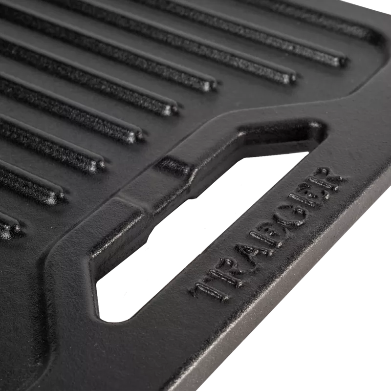 TRAEGER MODIFIRE REVERSIBLE CAST IRON GRIDDLE