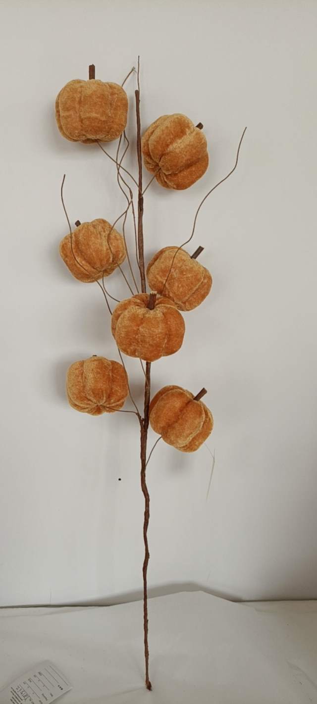 70CM SPRAY WITH 7 PUMPKINS ORANGE