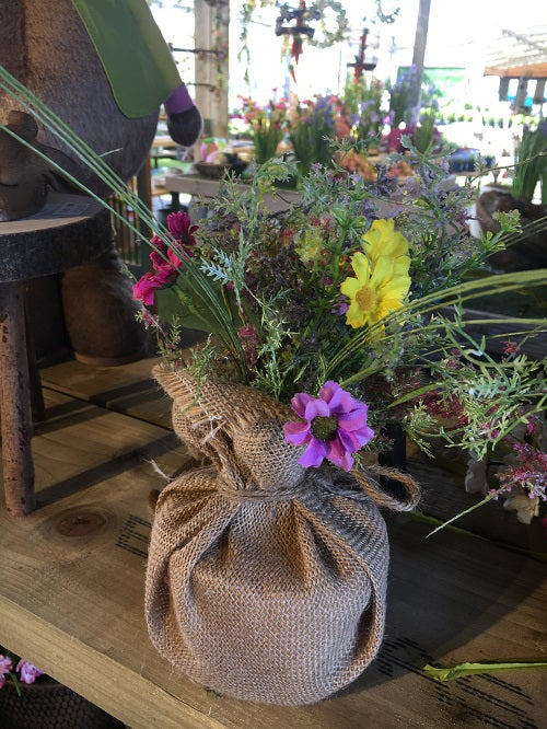 ARTIFICIAL FLOWER DECORATION