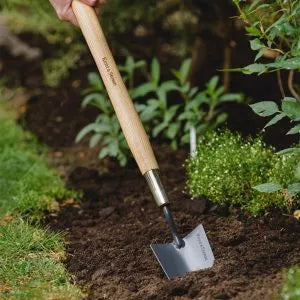 Hand Trowel CS Border