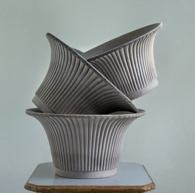 Bergs: Daisy  Grey  Ø30 cm  Pot with saucer